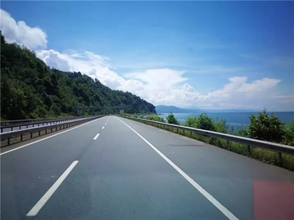 2018052210291878 意昂2-科技赋能场景,让娱乐更有趣!