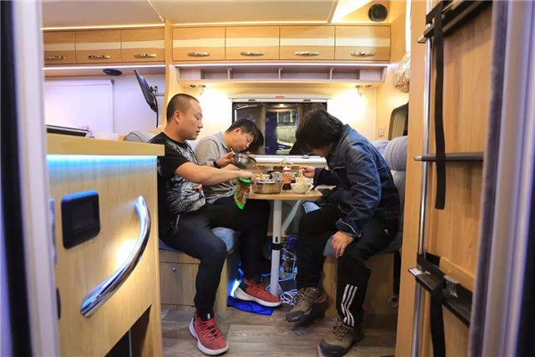 20180602111554902 意昂2-科技赋能场景,让娱乐更有趣!