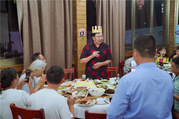 20191225104137541 意昂2-科技赋能场景,让娱乐更有趣!